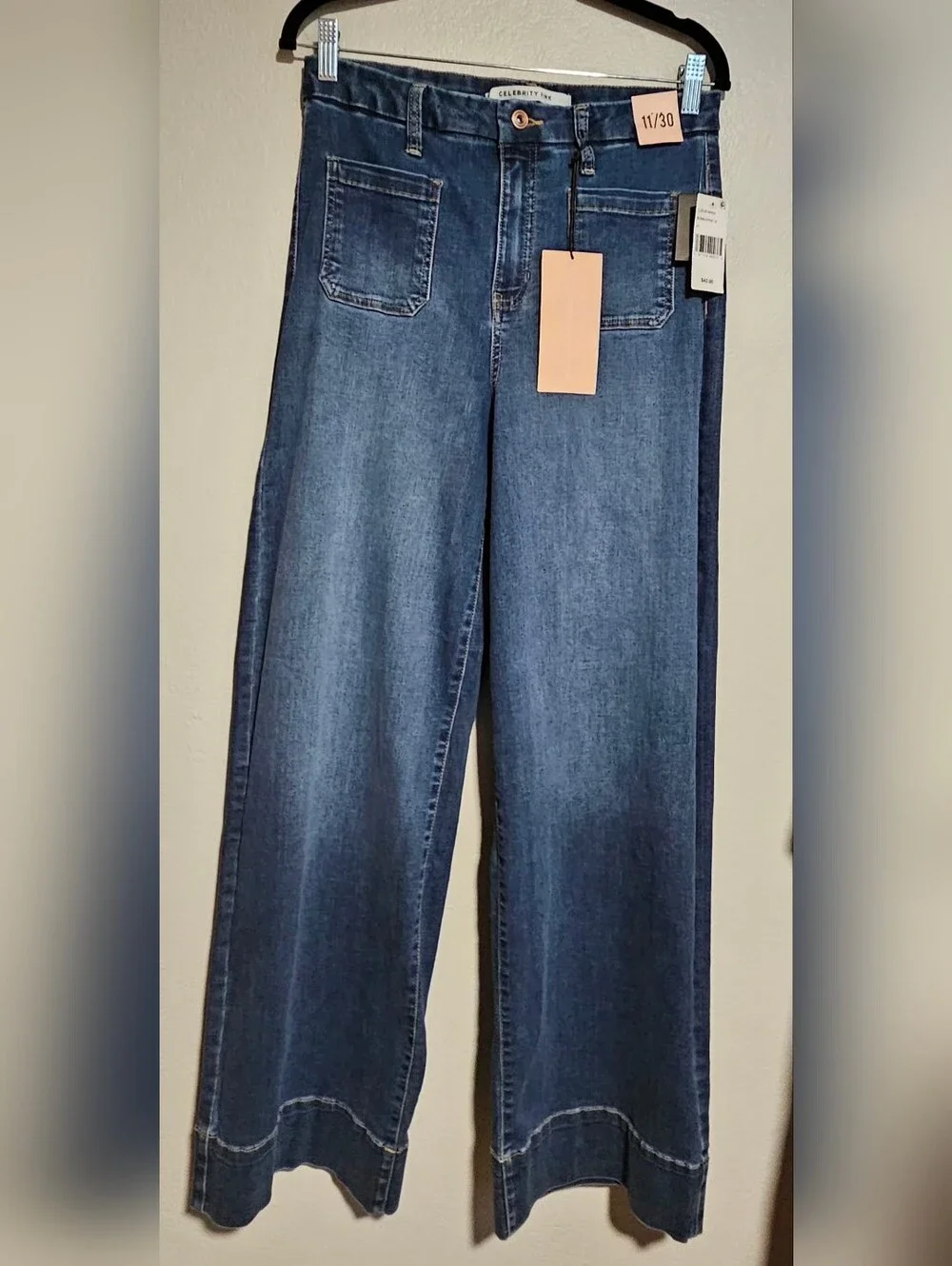 Celebrity Pink Juniors High Wide-Leg Patch Pocket Dark Wash Jeans Size 11/30 NWT - Picture 4 of 16
